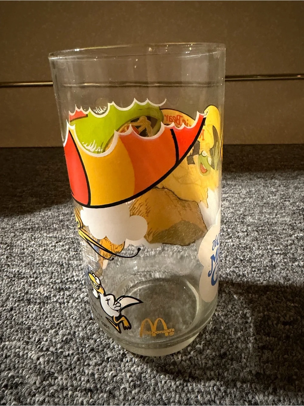 The Great Muppet Caper Vintage 1981 Promo Glass featuring Kermit the Frog